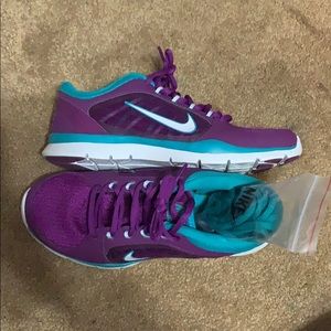 Flex Trainer 4- Nike